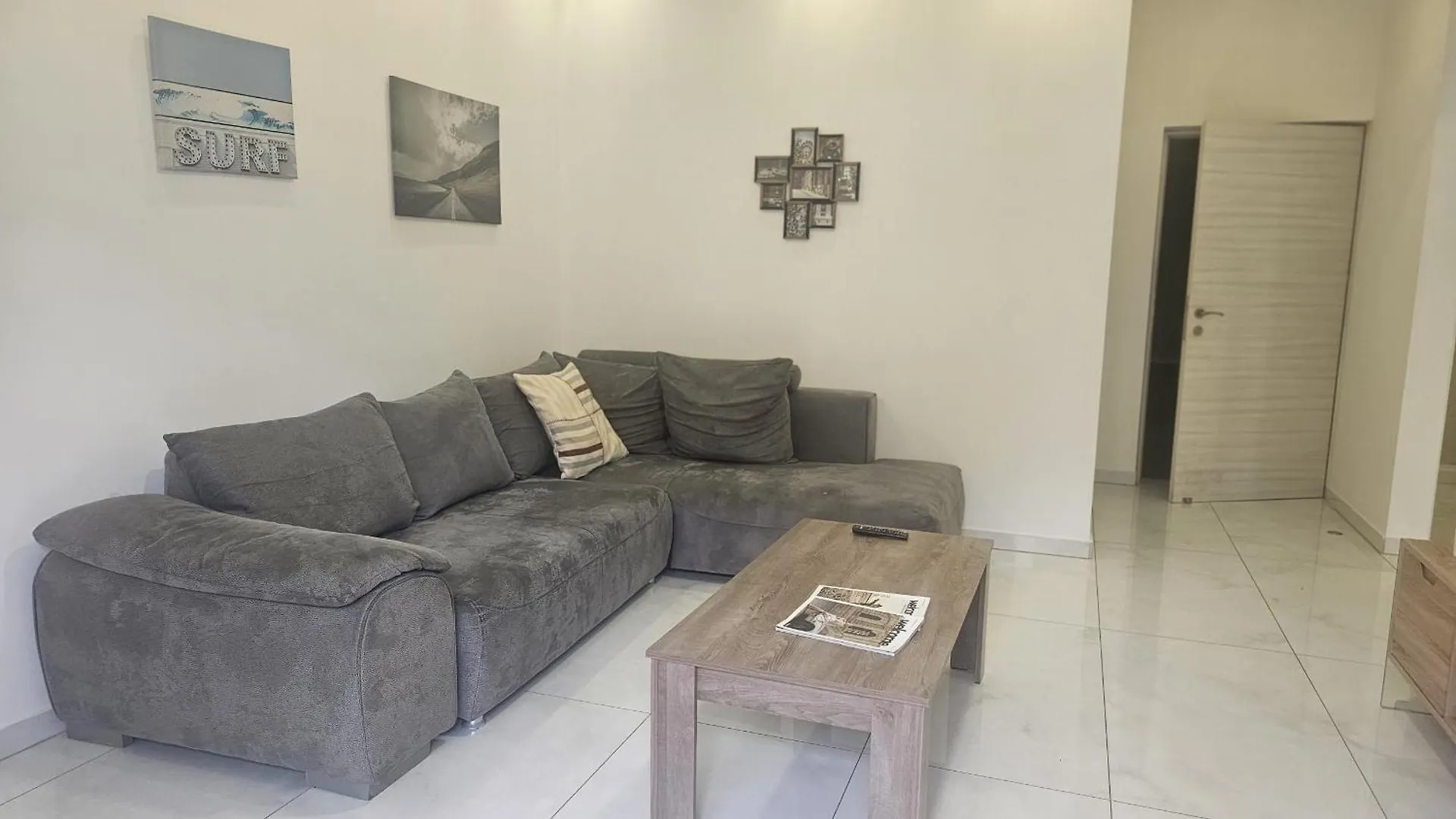 Stay Finibreeze Apartment  Larnaca